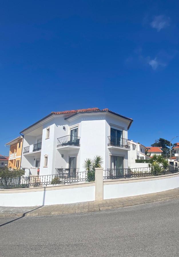 Nazare Oasis Suites Екстериор снимка
