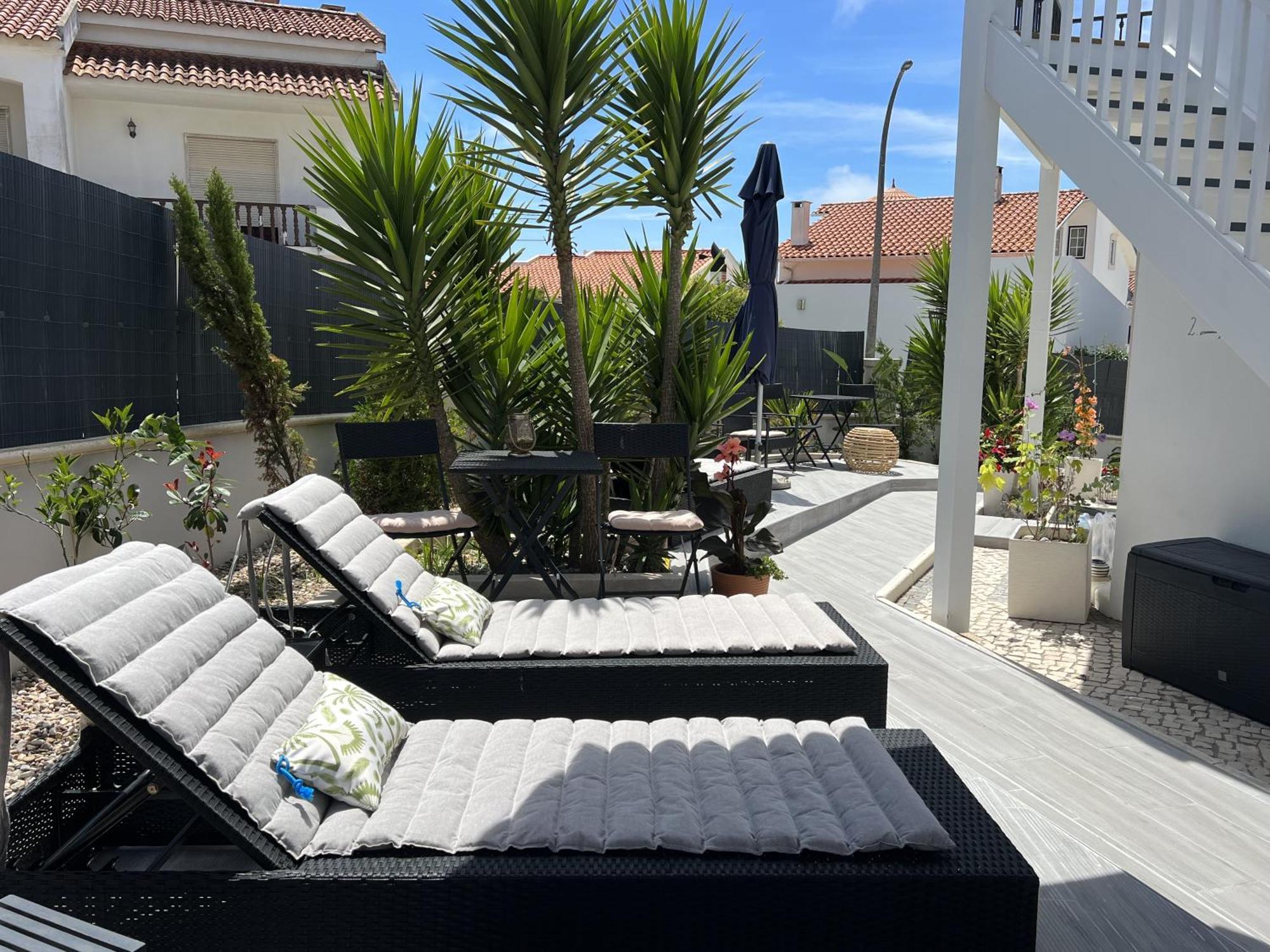 Nazare Oasis Suites Екстериор снимка